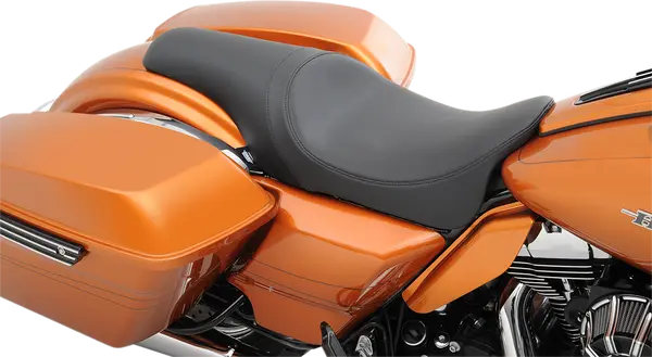 DRAG SPECIALTIES SEATS Predator Seat Harley Davidson FLHR / FLHRC / FLHRSE / FLHRXS / FLHT 1584-1923cc 08-24