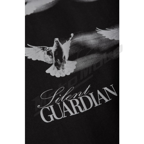 Pando Moto Luke Silent Guardian Oversized T-Shirt Unisex