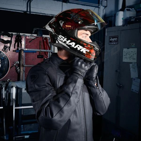 Uždaras šalmas Shark Skwal Cup Speed-Vib
