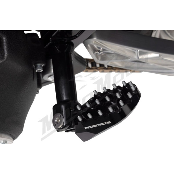 MOOSE OFFROAD HARD-PARTS Foot Pegs Harley Davidson FLDE / FLFB / FLFBS / FLHC 1250-1923cc 18-23