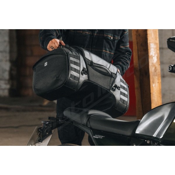 SW-MOTECH Legend Gear Tail Bag LR5 52L