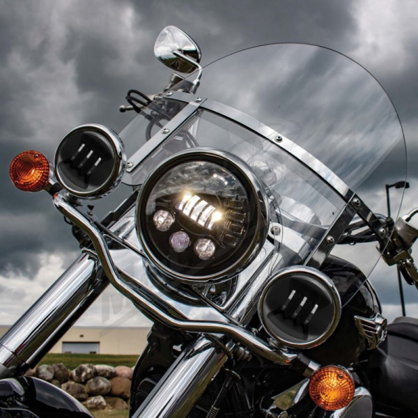 J.W. SPEAKER 4-1/2" LED Fog Lights Harley Davidson FLHR / FLHRC / FLHRI / FLHRXS / FLHS / FLHT / FLHTC / FLHTK / FLHX / FLRT / FLSTC / FLTRXSE 1340-1977 83-24