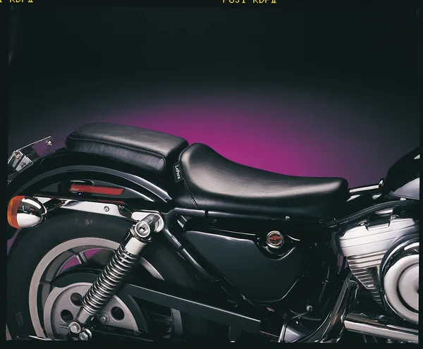 LE PERA Bare Bones Smooth Gel Seat Harley Davidson XL / XLH / XLS / XLX 883-1200 82-03