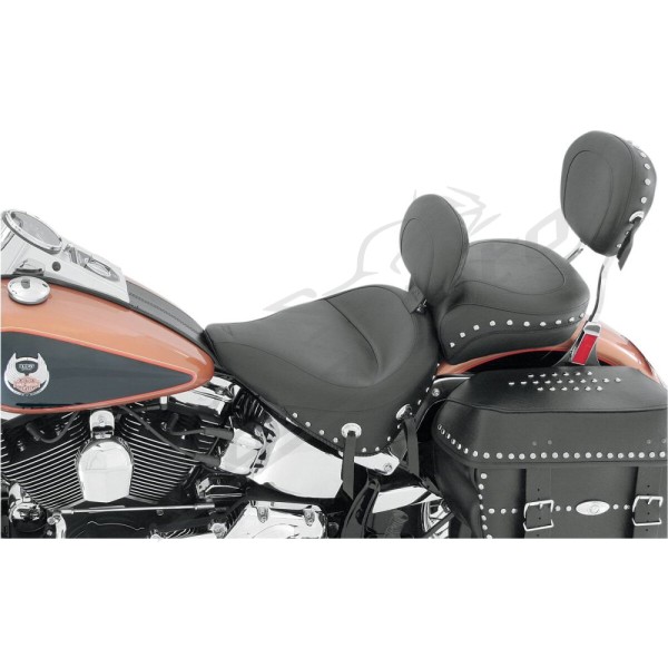 MUSTANG Wide Solo Seat with Removable Backrest Harley Davidson FLST / FLSTC / FLSTN / FLSTS / FXST / FXSTD / FXSTS 1450–1800, 2000–2017