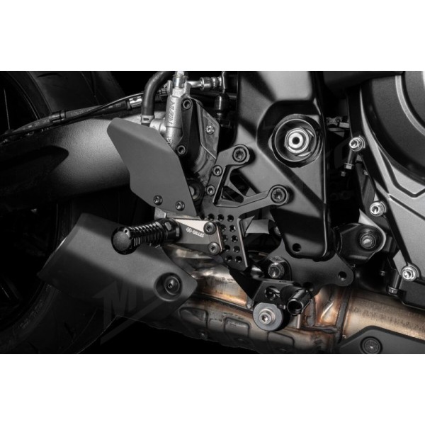 GILLES TOOLING Adjustable Rearset Suzuki GSX-8S 800 23-24