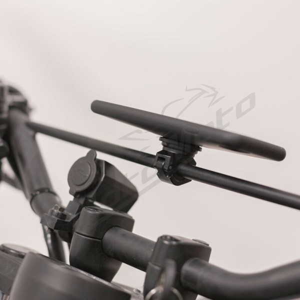 SP CONNECT Moto Bundle fixed on Mirror - iPhone 11 Pro Max