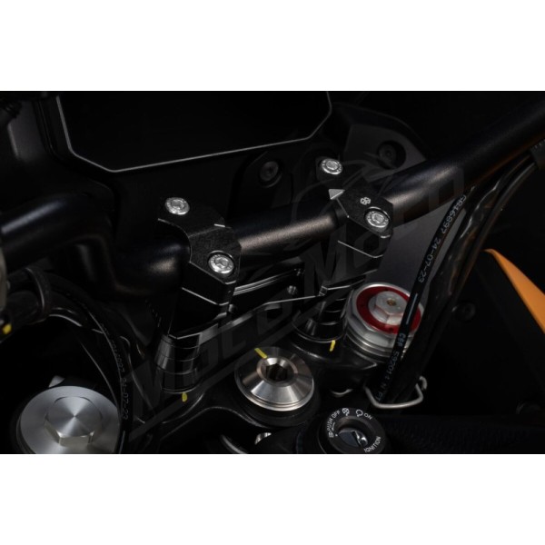 GILLES TOOLING Handlebar Risers Moto Guzzi Stelvio 1000 24-25