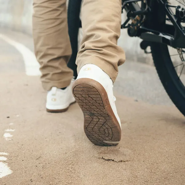 CRANKBROTHERS Stamp Street Fabio Lace Shoes