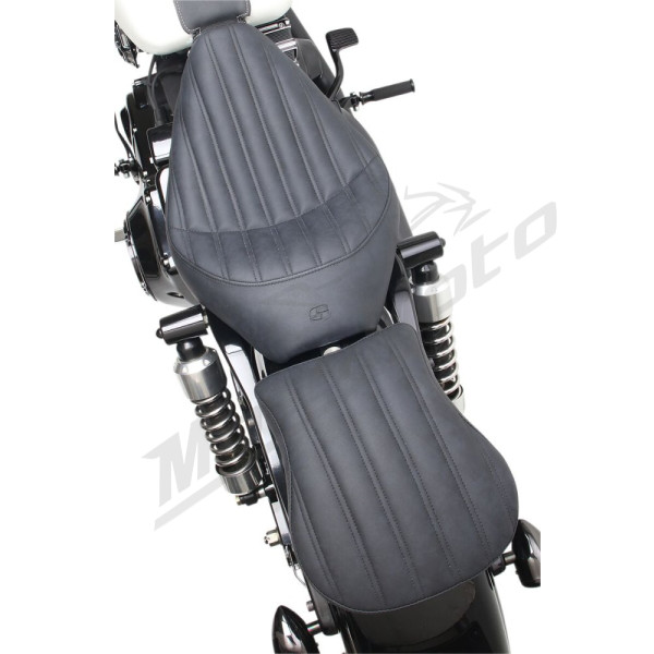 SADDLEMEN Knuckle Pleated Detachable Pillion Pad 25.5x23cm