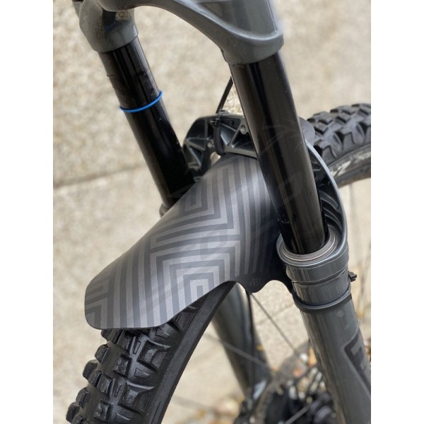 ALL MOUNTAIN STYLE Mud Guard Maze