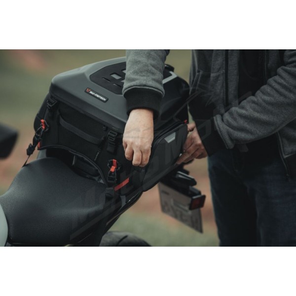 SW-MOTECH PRO Tail Bag 22-34L