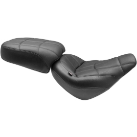MUSTANG Touring Seat Harley Davidson FXBB / FXBBS / FXST 1750–1923cc ABS 18–26