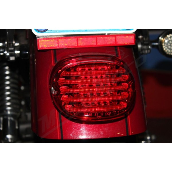 CUSTOM DYNAMICS ProBEAM® Low-Profile LED Taillight Kit Harley Davidson FLD / FLDE 883-1977cc 96-24