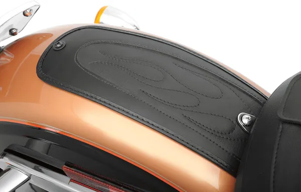 DRAG SPECIALTIES SEATS Fender Galinio purvasaugio odinė apdaila Harley Davidson FLD / FLSTFB / FLSTFBS / FLSTN 1450-1800cc 05-17