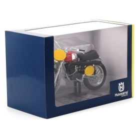 Motorcycle 1:12 Scale Model Husqvarna 400 1970