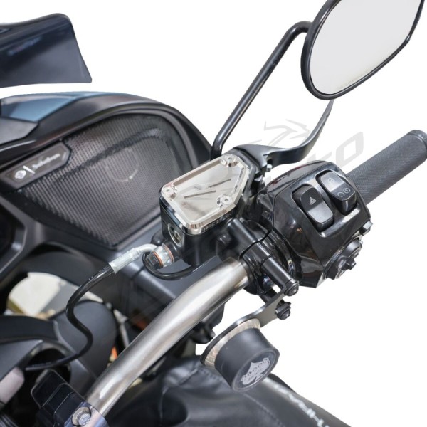 THRASHIN SUPPLY CO. Master Cylinder Cover Harley Davidson FLHX / FLHXSE / FLTRX 1923-1977cc 24-25