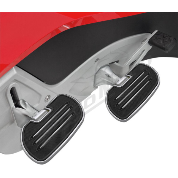 SHOW CHROME Commander Passenger Floorboard Can Am Spyder 990-1330 10-18
