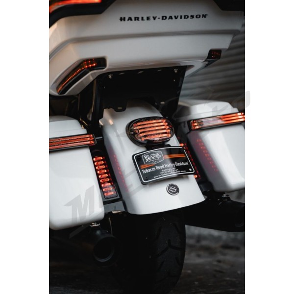 CUSTOM DYNAMICS ProBEAM® Low-Profile LED Taillight Kit Harley Davidson FLD / FLDE 883-1977cc 96-24