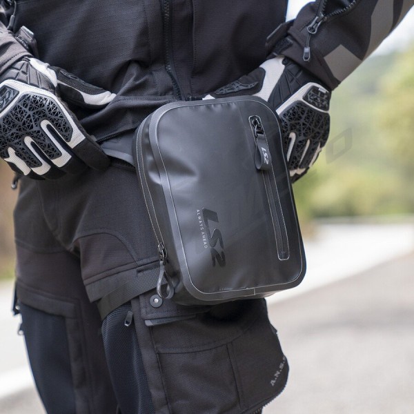 LS2 MOVE AHEAD LEG BAG 2L