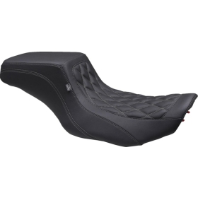 MUSTANG Double Diamond Squareback Seat Harley-Davidson FLHX / FLHXSE / FLTRX / FLTRXSE / FLTRXSTSE 1923–1977 cc ABS, 2023–2025