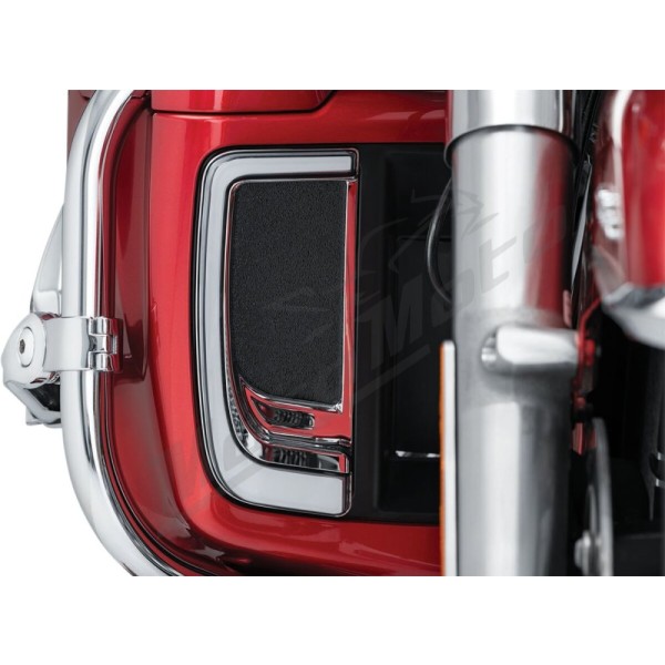 KURYAKYN Lower Radiator Grille Trim Harley Davidson FLHTCU / FLHTKL / FLTRU / FLHXSE 1690/1977 10-25