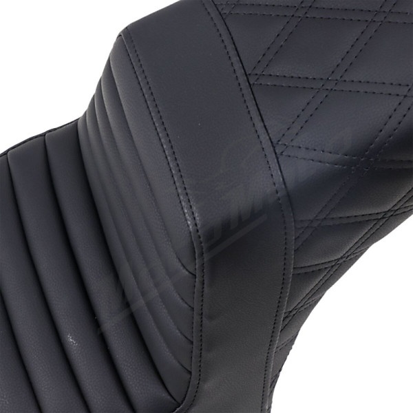 SADDLEMEN Tuck-n-Roll Seat Indian Scout 1000-1250 18-26