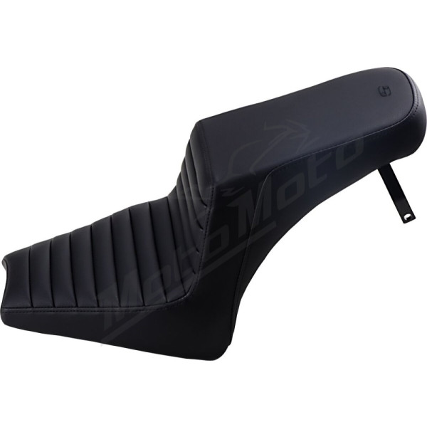 SADDLEMEN Step-Up Tuck-n-Roll Seat Indian Scout 1000-1250 18-26