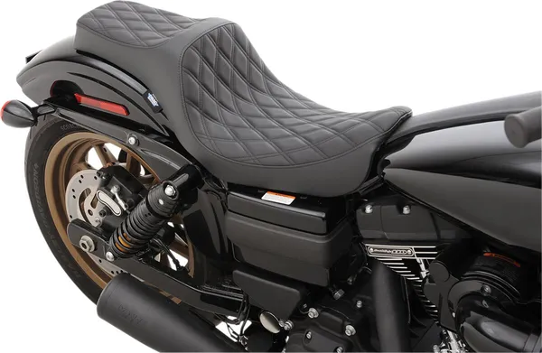 DRAG SPECIALTIES SEATS Predator III Seat Harley Davidson FLD / FXD / FXDB / FXDBA / FXDBB 1450-1690cc 06-17