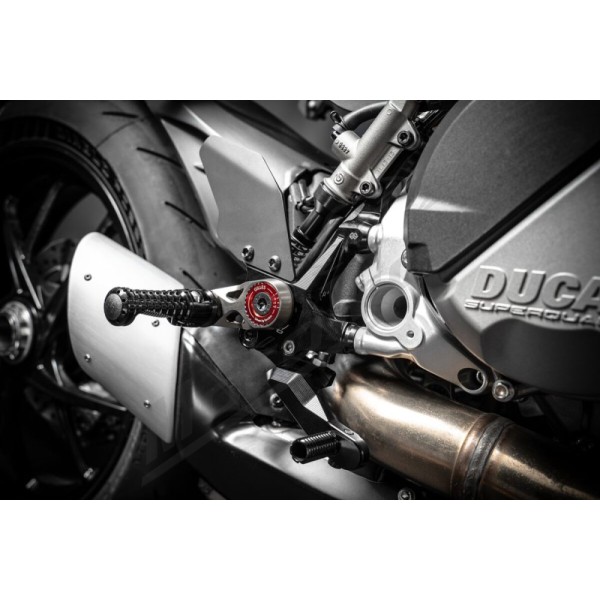 GILLES TOOLING MUE2 Rearset Ducati Streetfighter V2 890/955 22-25
