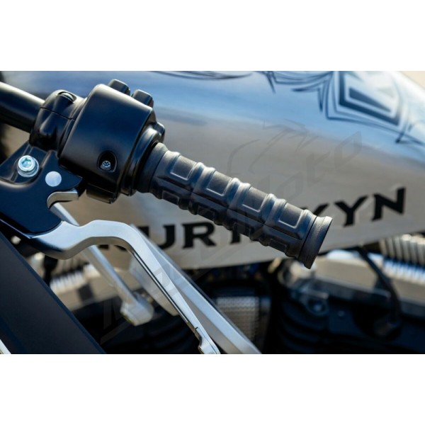 KURYAKYN Dillinger Black Grips Ø25.4mm Harley Davidson FLD / FLHRI / FLHT / FXD / XL / XR 883/1690 96-22 