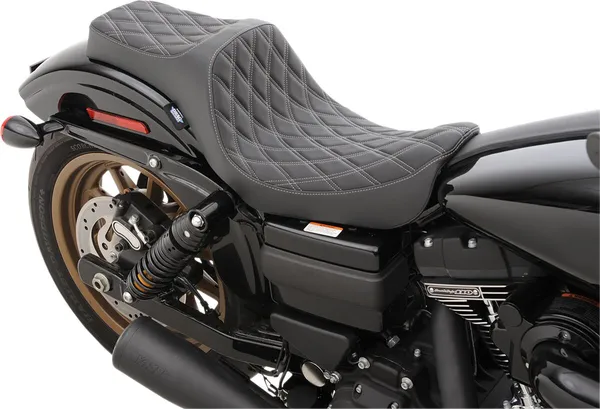 DRAG SPECIALTIES SEATS Predator III Seat Harley Davidson FLD / FXD / FXDB / FXDBA / FXDBB 1450-1690cc 06-17