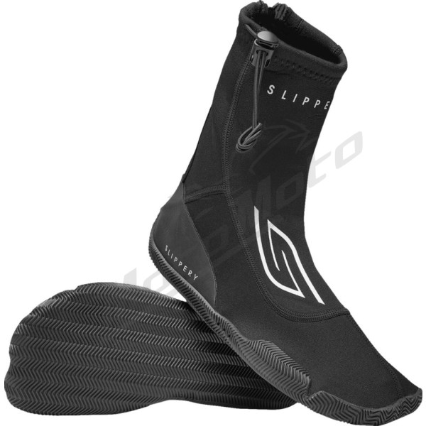 SLIPPERY Amp Boots