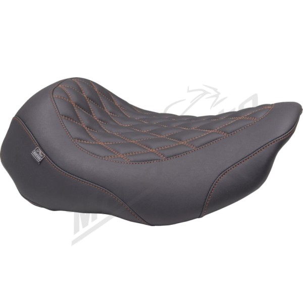 MUSTANG Wide Tripper™ Solo Seat Harley Davidson FLHX / FLHXSE / FLTRXSE / FLTRXSTSE 1923–1977 cc 2023–2024