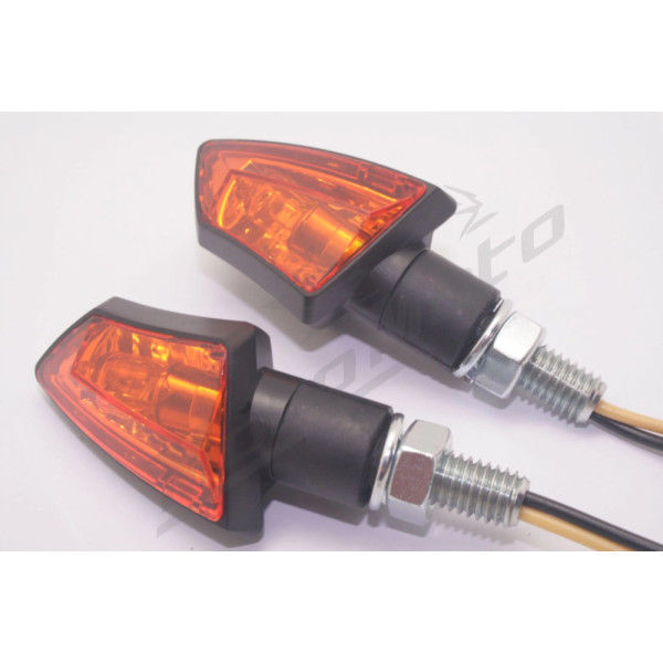 PARTS EUROPE Universalūs LED posūkiai 12V 6W