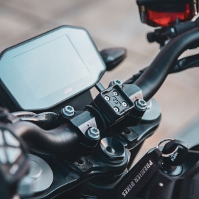 Oxford CLIQR Telefono Laikiklis Ant Motociklo Vairo (Su Dirželiais)