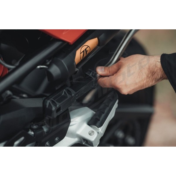 SW-MOTECH PRO BLAZE H Saddlebag Set with EDGE protection Kawasaki Z H2 1000 20-26