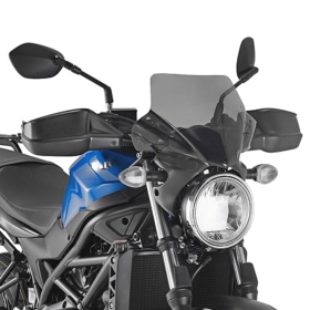 Givi Specific screen smoked 28,5x36 cm Suzuki SV650 16-22