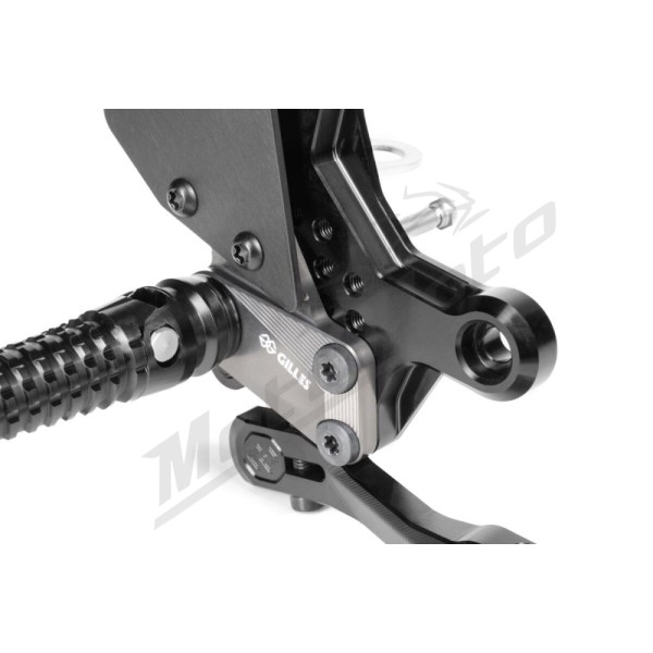 GILLES TOOLING Adjustable Rearset Honda CB / CBR 500/750 21-25