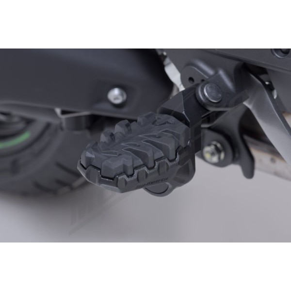 SW-MOTECH Evo Footrest Kawasaki KLZ 1100 2025