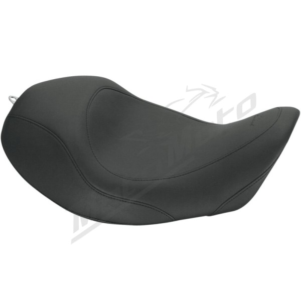 MUSTANG Wide Tripper™ Forward Solo and Rear Seat Harley Davidson FLD / FXD / FXDB / FXDC1450–1800 cc 2006–2017
