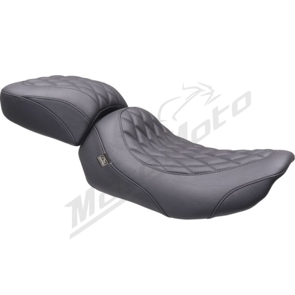 MUSTANG Wide Tripper™ Solo Seat Harley Davidson FLHFB / FLHR / FLHRC / FLHRXS / FLHTC / FLHTCU / FLHTK / FLHX / FLHXSE / FLTRU / FLTRX / FLTRXSE 1584-1977cc 09-25
