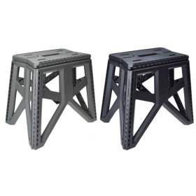 Folding tourist chair