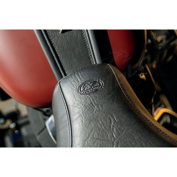 MUSTANG MX Tour Solo Seat Harley Davidson FLDE / FLHC / FLHCS / FLI 1750–1868cc ABS 18–24