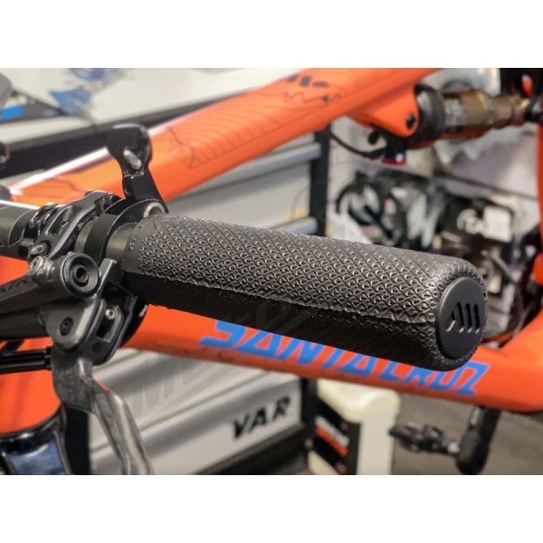 ALL MOUNTAIN STYLE Extralight Grips