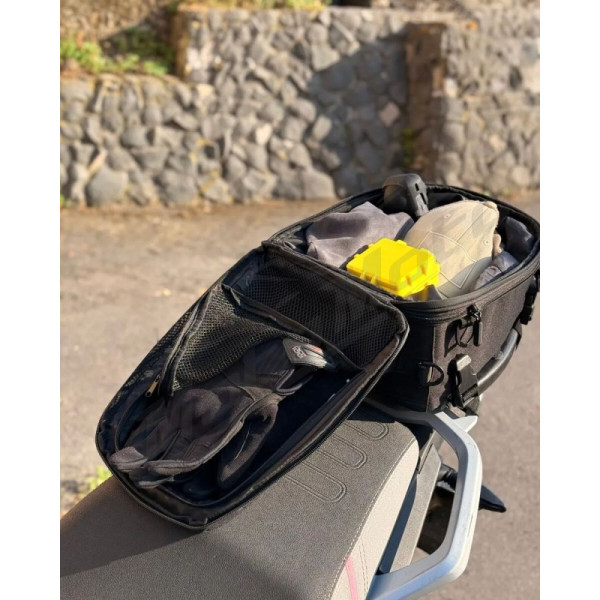 OJ ATMOSFERE METROPOLITANE Rear Plus Bag 19L