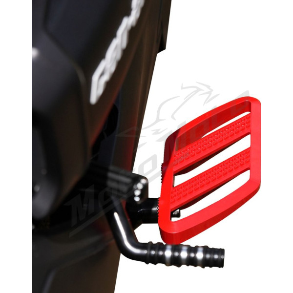 SHOW CHROME Combat Driver's Floorboards Red Can Am Ryker 600-900 19-24