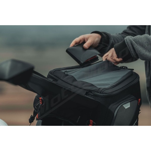 SW-MOTECH PRO Tail Bag 22-34L