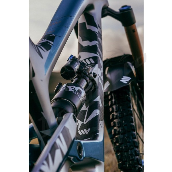 ALL MOUNTAIN STYLE Frame Guard Extra Protection Digital Camo