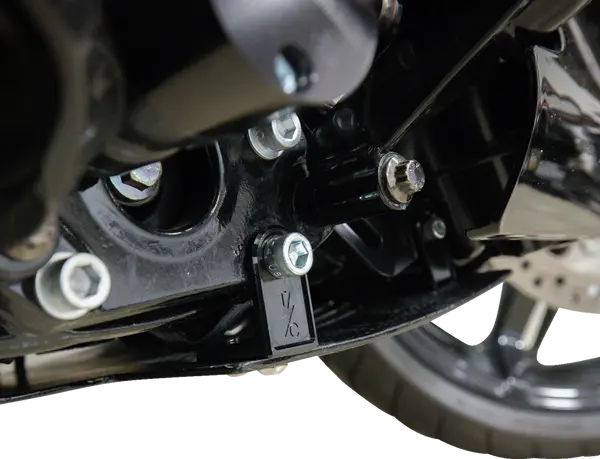 THRASHIN SUPPLY CO. Skid Plate Black Harley Davidson FLHX / FLTRX 1923cc 24-25