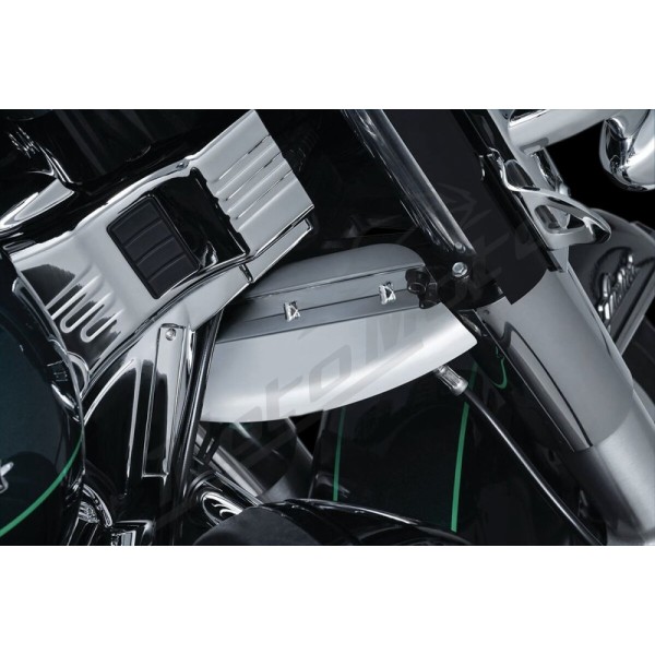 KURYAKYN Lower Triple Tree Wind Deflector Chromed Harley Davidson FLH / FLHR / FLHTK / FLTRX / FLTRXS 1690/1923 14-25